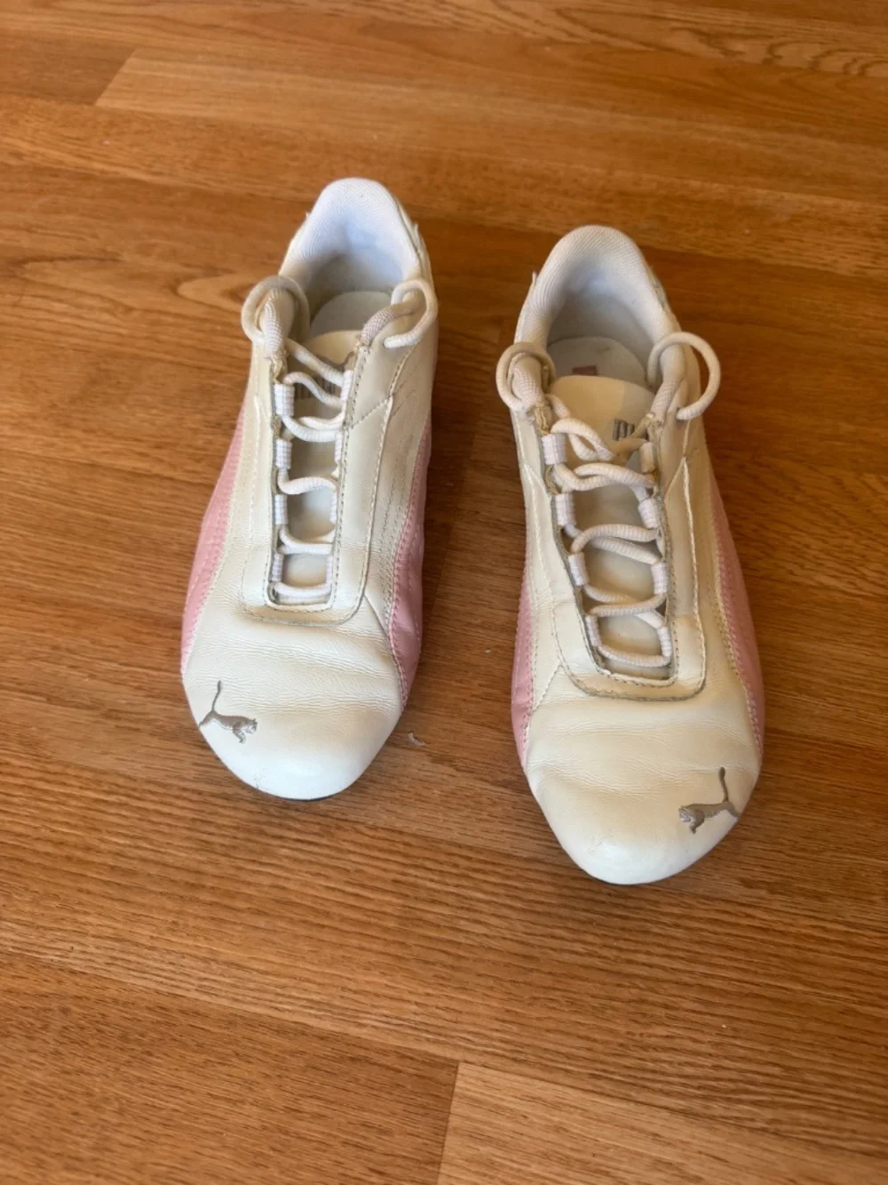 White & Pink Classic Puma Women's sneakers